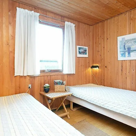 5 Person In S By Saeby (Nordjylland)